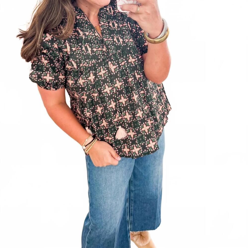 NEW SINCERELY OURS the nora top in black